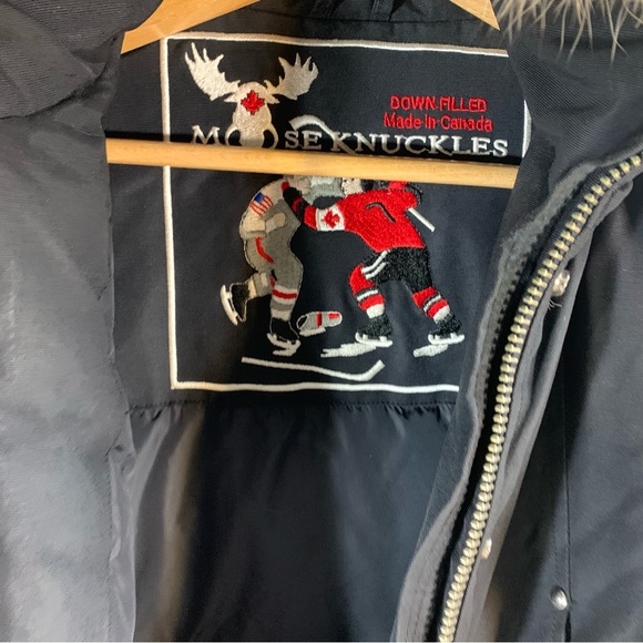 Moose knuckles stirling parka winter coat - Picture 11 of 11